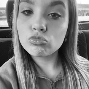 Meet your Posher, Kimberly